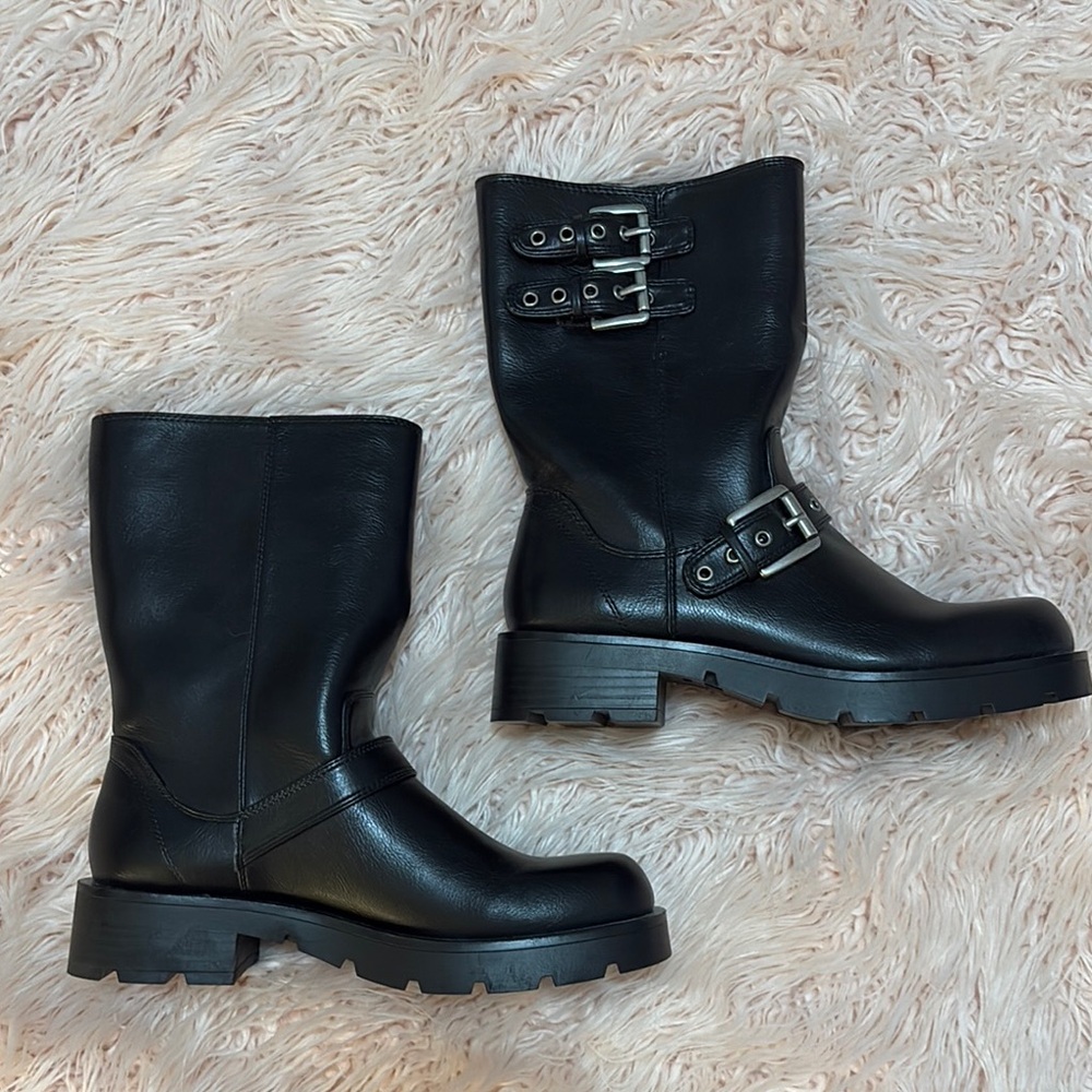 Black Ankle Boots with Chunky Sole and Decorative Buckles